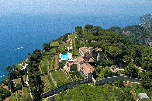 Villa Cimbrone- Ravello. Wedding Planner in Amalfi Coast and Puglia. Mr and Mrs Wedding in Italy