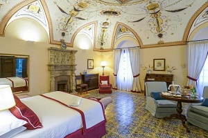 Accomodation. Services. Wedding Planner in Amalfi Coast and Puglia. Mr and Mrs Wedding in Italy Accomodation. Services. Wedding Planner in Amalfi Coast and Puglia. Mr and Mrs Wedding in Italy