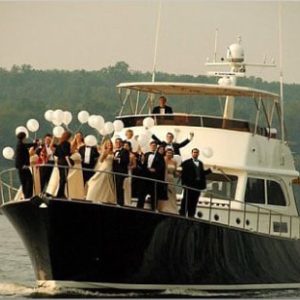 Wedding on board. Wedding Planner in Amalfi Coast and Puglia. Mr and Mrs Wedding in Italy