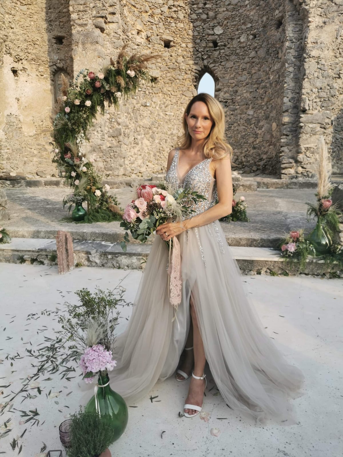 Susan the bride with her bridal bouquet