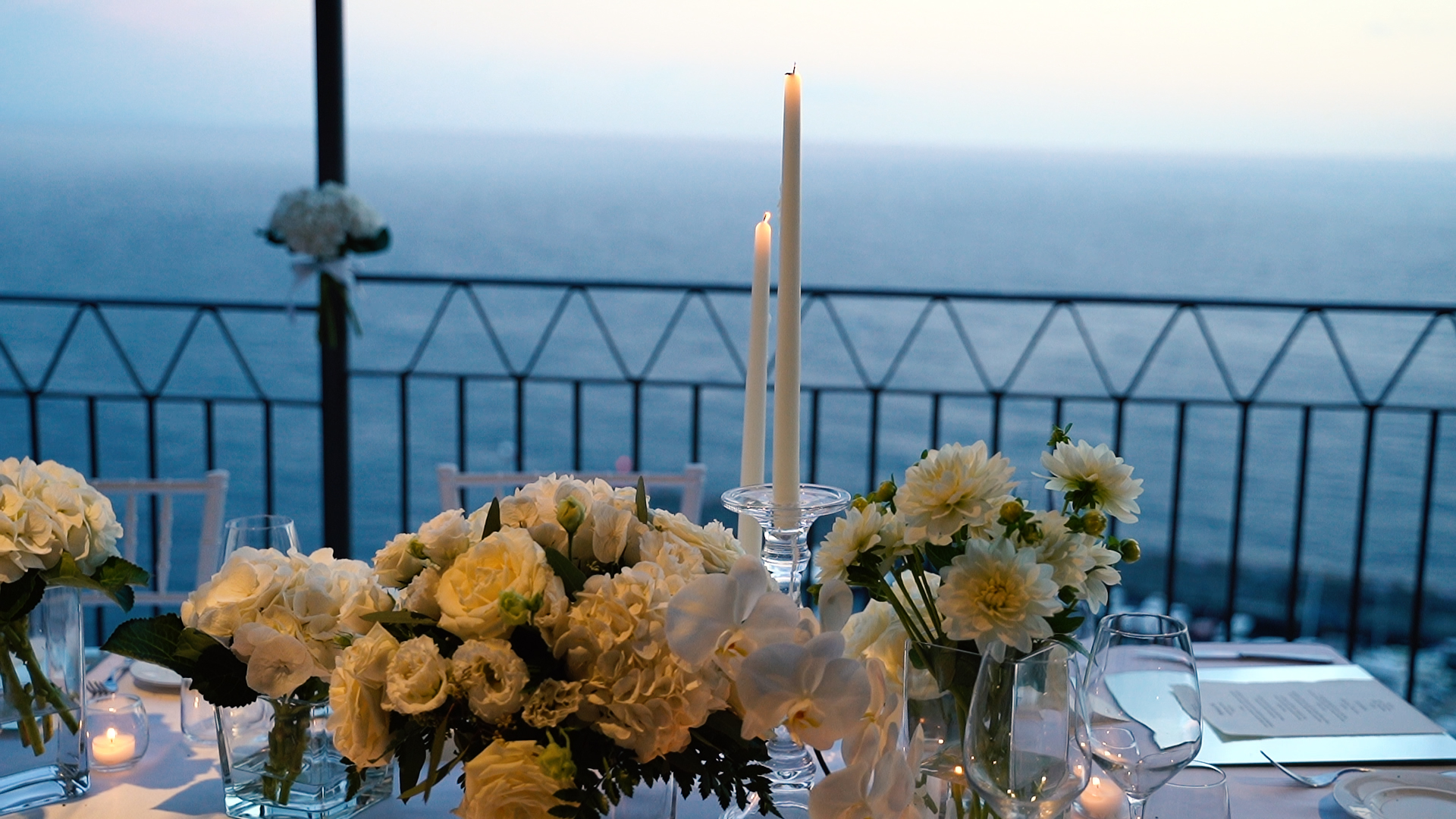 wedding table with seaview