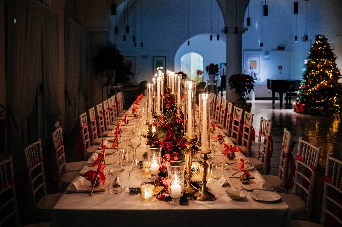 xmas wedding chairs decoration