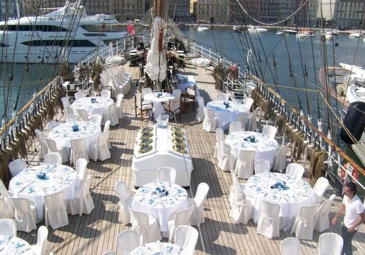 Wedding on board. Wedding Planner in Amalfi Coast and Puglia. Mr and Mrs Wedding in Italy