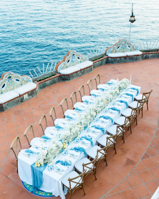 𝐀 𝐝𝐫𝐞𝐚𝐦𝐲 𝐥𝐮𝐧𝐜𝐡 𝐛𝐲 𝐭𝐡𝐞 𝐬𝐞𝐚 🌊🍋
Surrounded by the sound of waves, lemon scents and the love of family and friends, Mollie & Brandon celebrated their Italian wedding with an unforgettable coastal setup. 💙🇮🇹✨
𝘈 𝘱𝘦𝘳𝘧𝘦𝘤𝘵 𝘮𝘪𝘹 𝘰𝘧 𝘔𝘦𝘥𝘪𝘵𝘦𝘳𝘳𝘢𝘯𝘦𝘢𝘯 𝘤𝘩𝘢𝘳𝘮 𝘢𝘯𝘥 𝘵𝘪𝘮𝘦𝘭𝘦𝘴𝘴 𝘦𝘭𝘦𝘨𝘢𝘯𝘤𝘦.
#FiordodiFurore #AmalfiCoastWedding #LuxuryWeddingItaly #DestinationWeddingItaly #WeddingInspiration #ItalianWeddingDream #MrAndMrsWeddingInItaly #WeddingPlannerItaly #SeaViewWedding #WeddingTablescape
💍 Bride: @emweav
🤵‍♂️ Groom: @garrison_weaver
📋 Planning: @mrandmrsweddinginitaly
📸 Photography: @agallucci_photo
🎥 Videography: @pierfrancescocantarella
🎨 Stationery: @aucadesign
📬 Postage: @littlepostagehouse
💐 Floral: @staraceflorist
🪑 Rentals: @allestimentilerose
📍 Ceremony Venue: @fiordo_di_furore_amalficoast